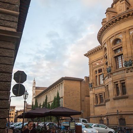 Lungarno Ponte Vecchio Apartamento Florencia Exterior foto